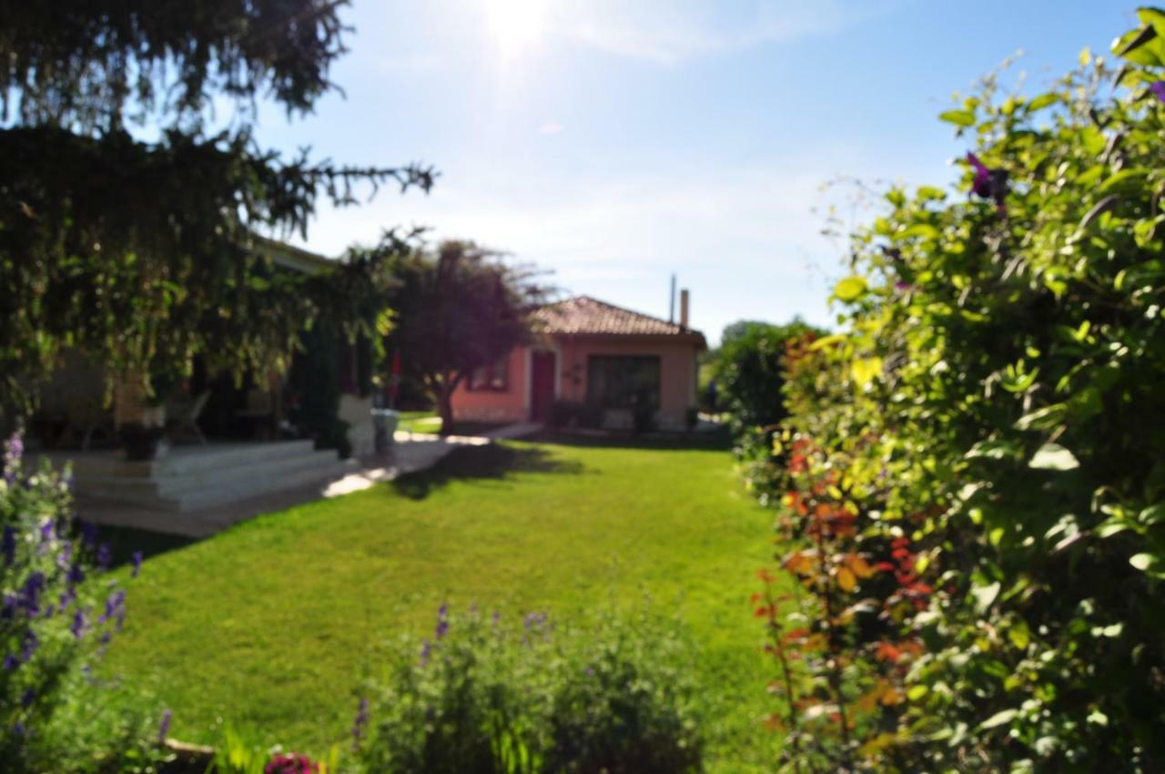 Willa El Jardin De Manuela Santibanez del Val Zewnętrze zdjęcie